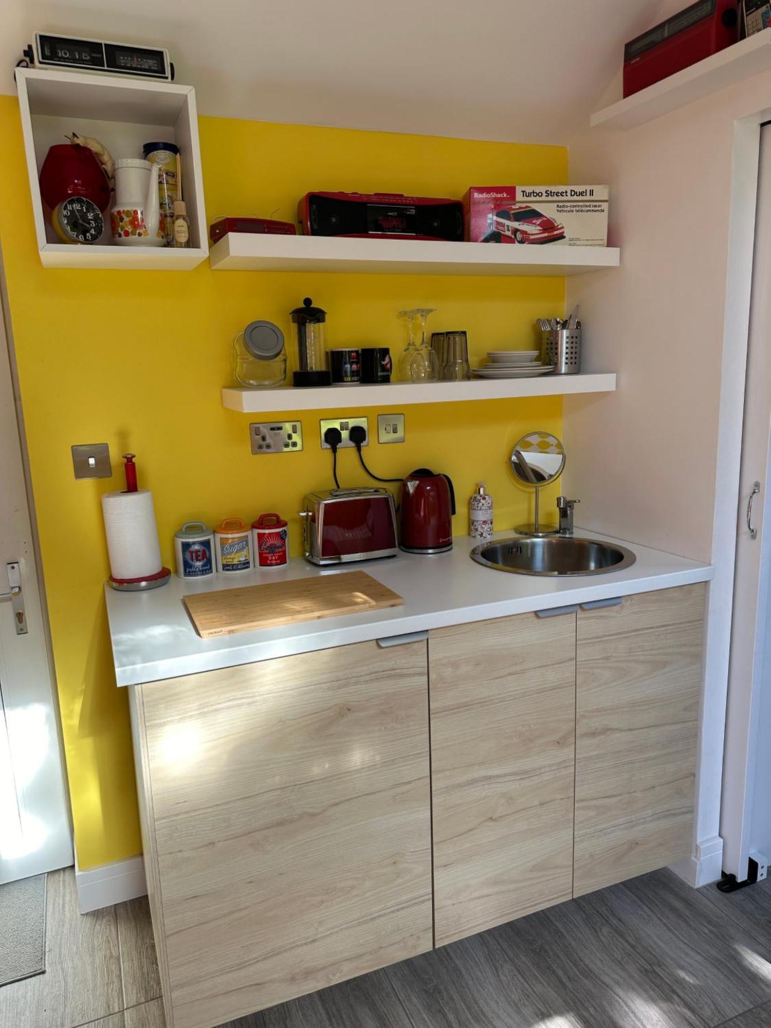 Cherry Cottage Retro Stay, Stourport-On-Severn Bagian luar foto