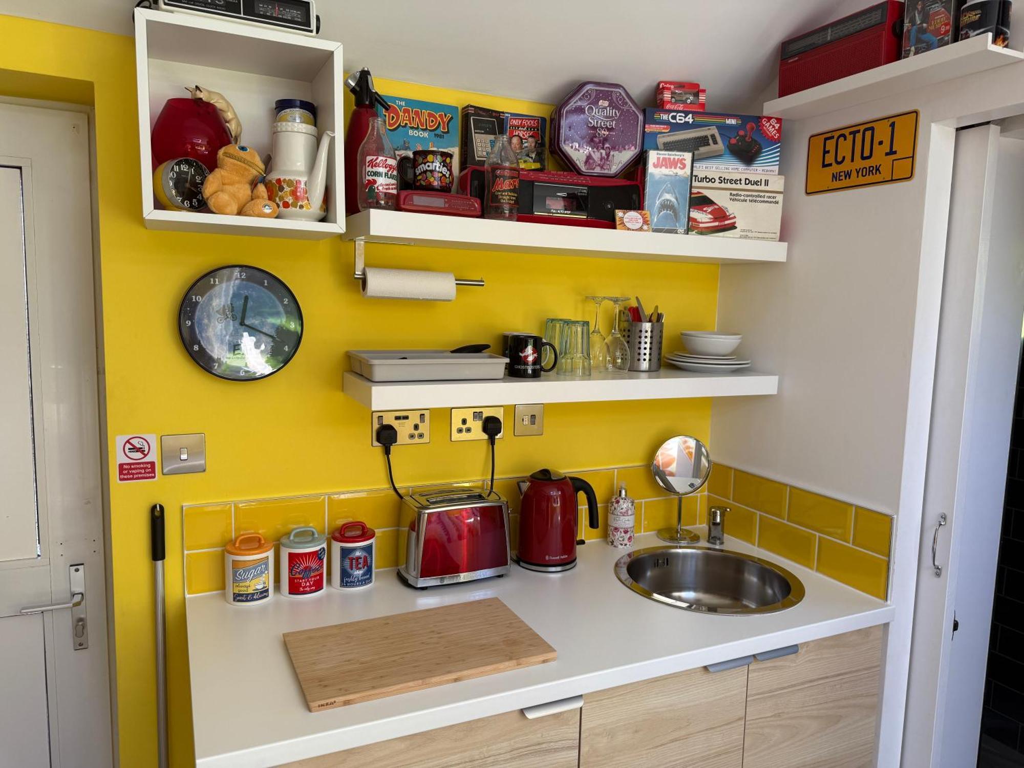 Cherry Cottage Retro Stay, Stourport-On-Severn Bagian luar foto